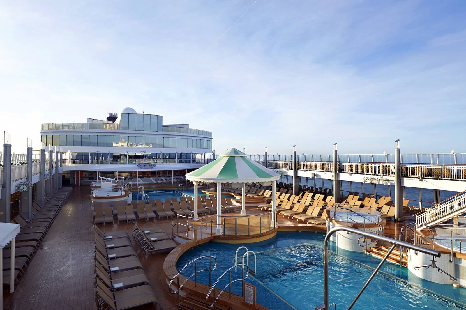 Norwegian Jewel Completes Bow-to-Stern Renovation